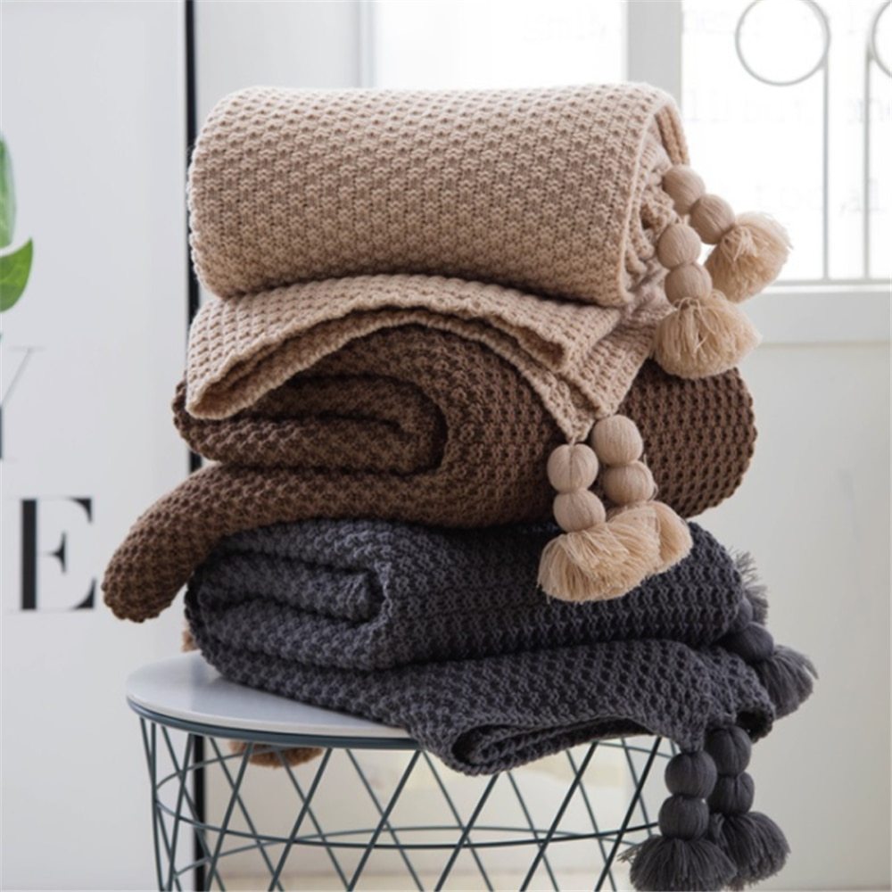 Nordic Fringed Knit Blanket