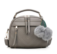 Elegant & Versatile Fashion Shoulder Bag – Style Meets Functionality