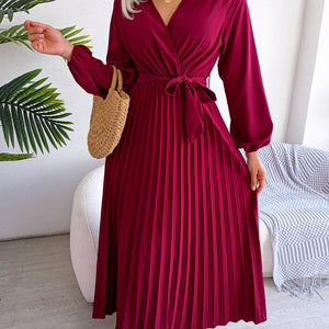 Elegant Pleated Maxi Dress