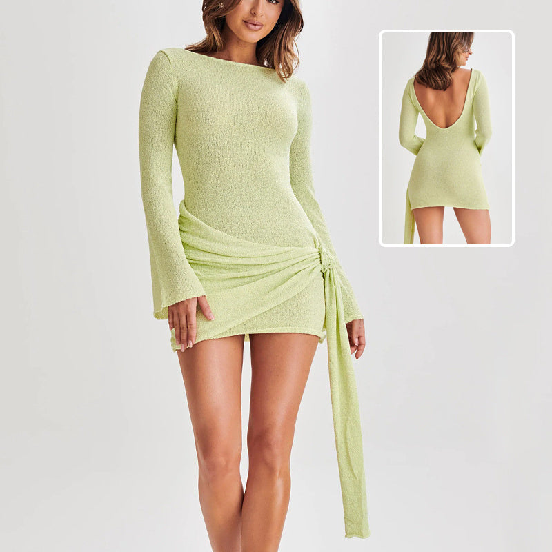 Hip-hugging V-shaped Backless Short Dresses