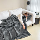 Ultra-Soft Bubble Velvet Blanket