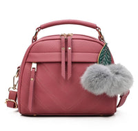 Elegant & Versatile Fashion Shoulder Bag – Style Meets Functionality