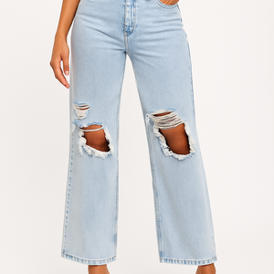 Ripped Slimming Jeans for Women – High Waist Stretch Denim for a Flattering Fit