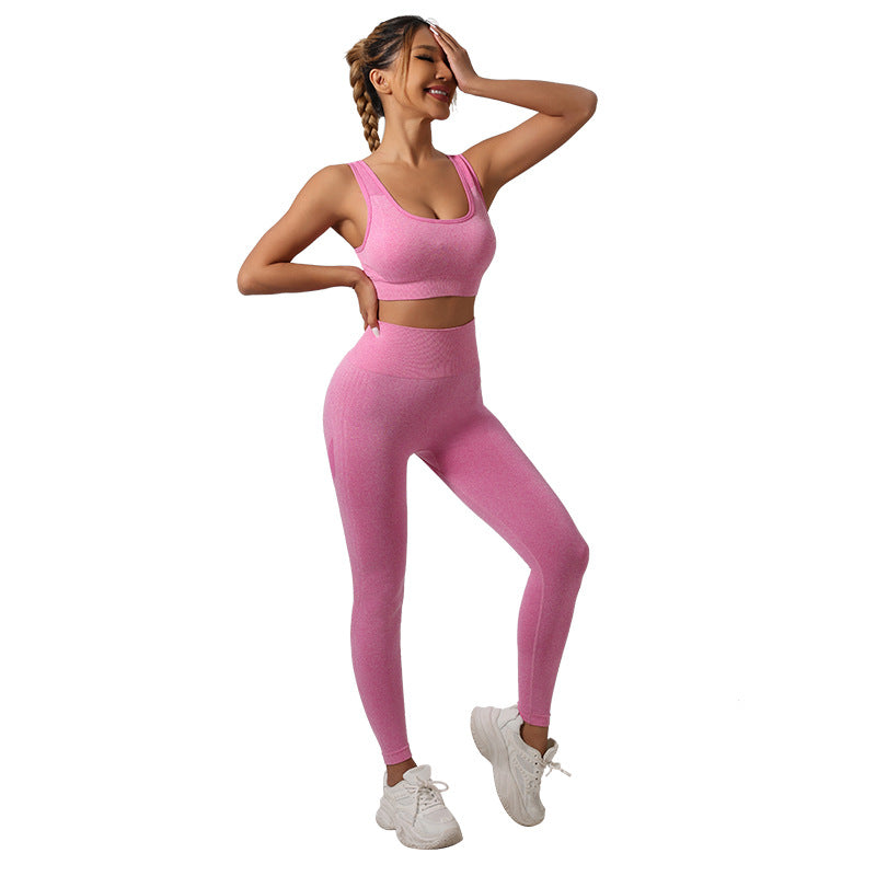 Women's Nylon Yoga Suit – Moisture-Wicking, Backless Design Activewear Set